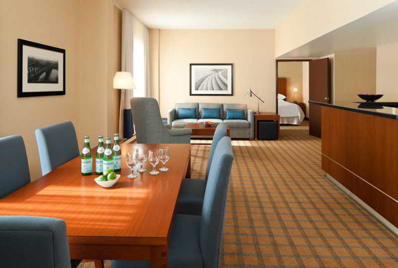 Four Points By Sheraton Hotel & Conference Centre Gatineau-Ottawa Εξωτερικό φωτογραφία
