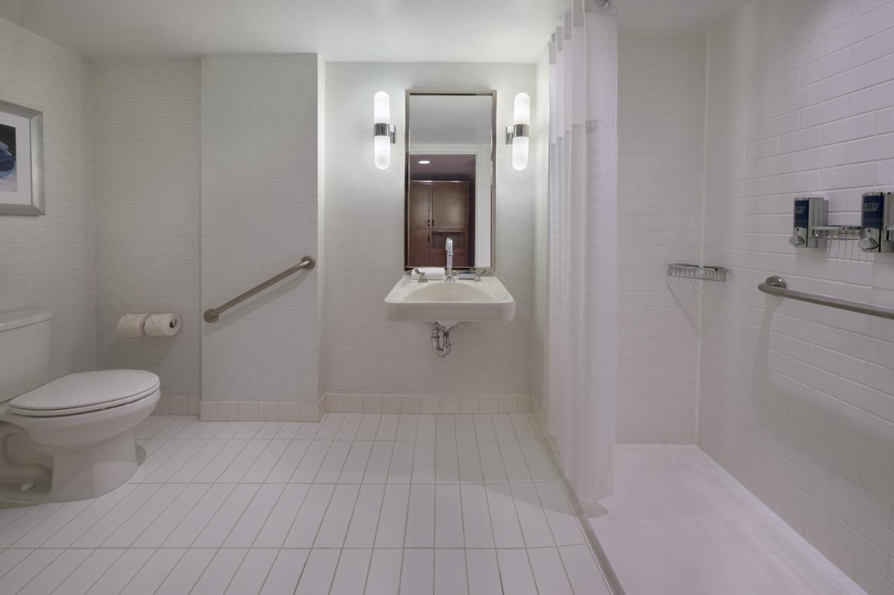 Four Points By Sheraton Hotel & Conference Centre Gatineau-Ottawa Εξωτερικό φωτογραφία